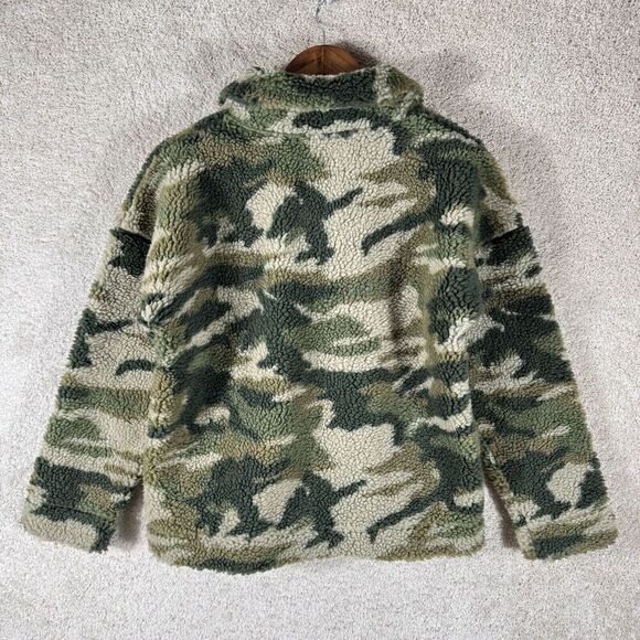 J Crew Sherpa Fleece Snap Collar Sweatshirt Womens XS Green Camo Pullover - Picture 11 of 11